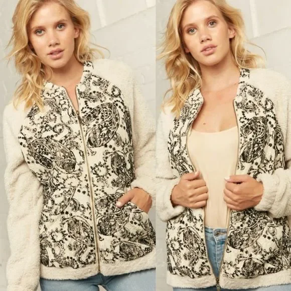 Cream Paisley Print Soft Jacket - Picture 1 of 5